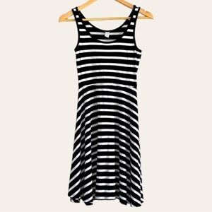 Old Navy Tank Dress Fit and Flare Striped Black and White